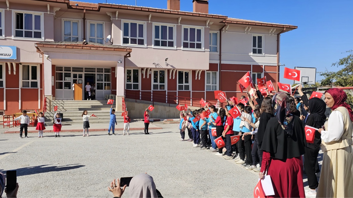 29 Ekim Cumhuriyet Bayramı Okulumuzda Coşkuyla Kutlandı